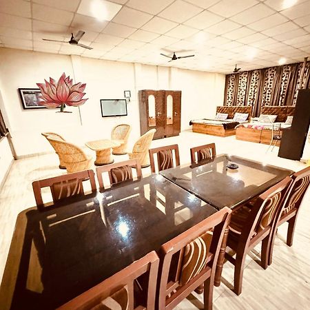 Qube House Bnb Rishikesh Bagian luar foto