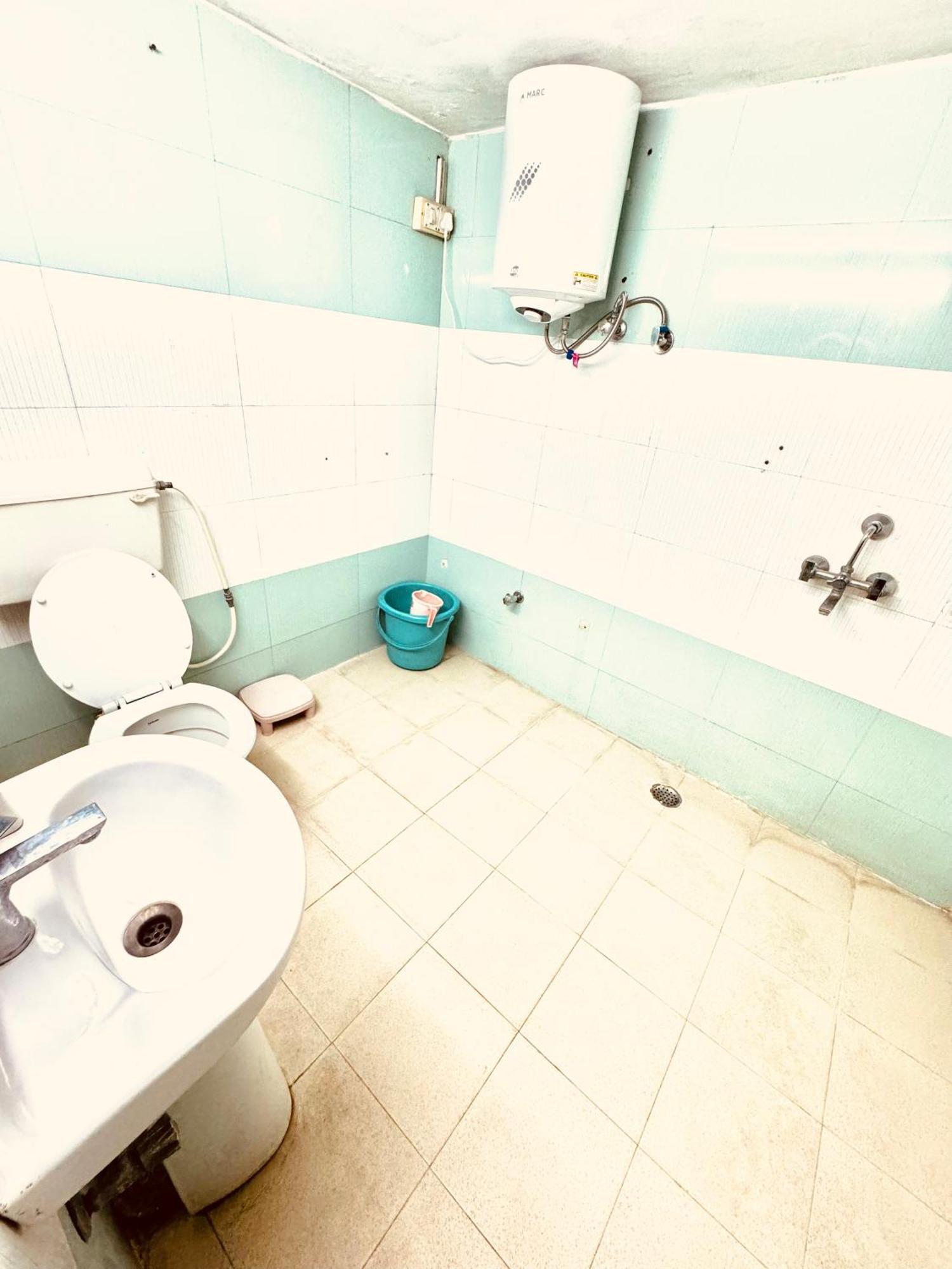 Qube House Bnb Rishikesh Bagian luar foto