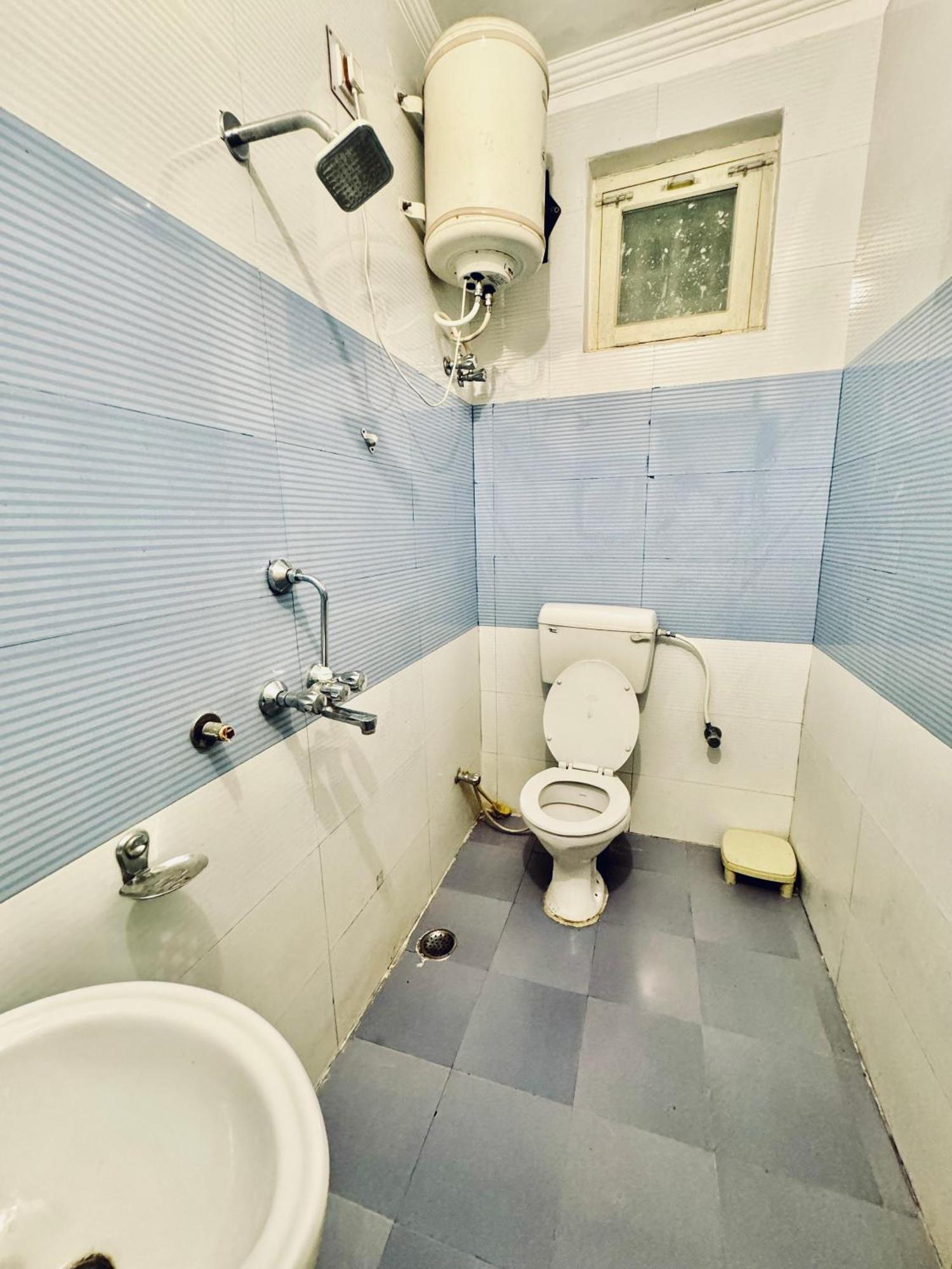 Qube House Bnb Rishikesh Bagian luar foto